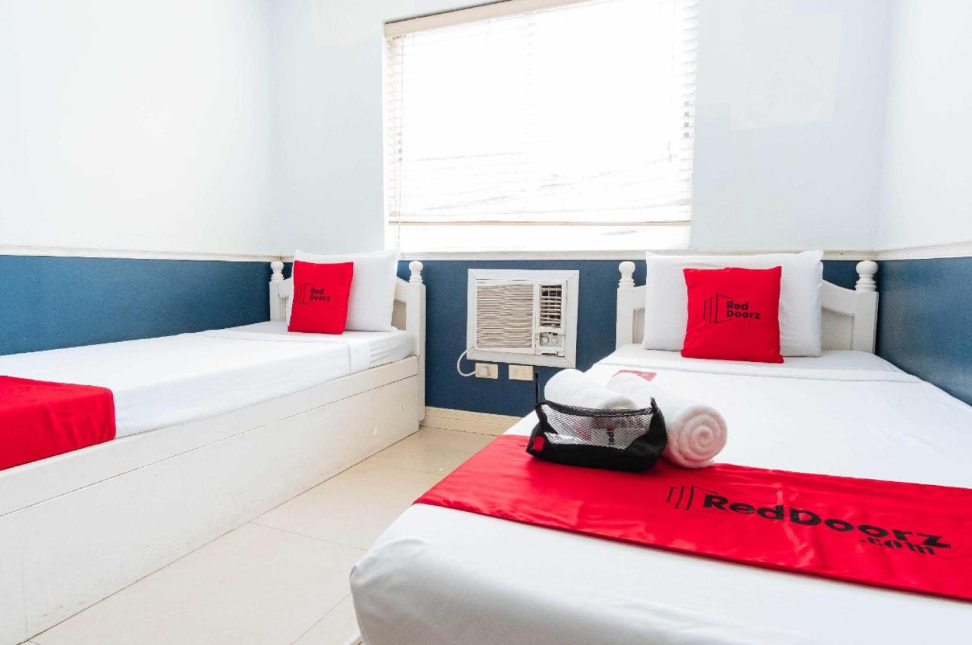 Hotel Reddoorz @ Bonifacio St Cebu Exteriér fotografie