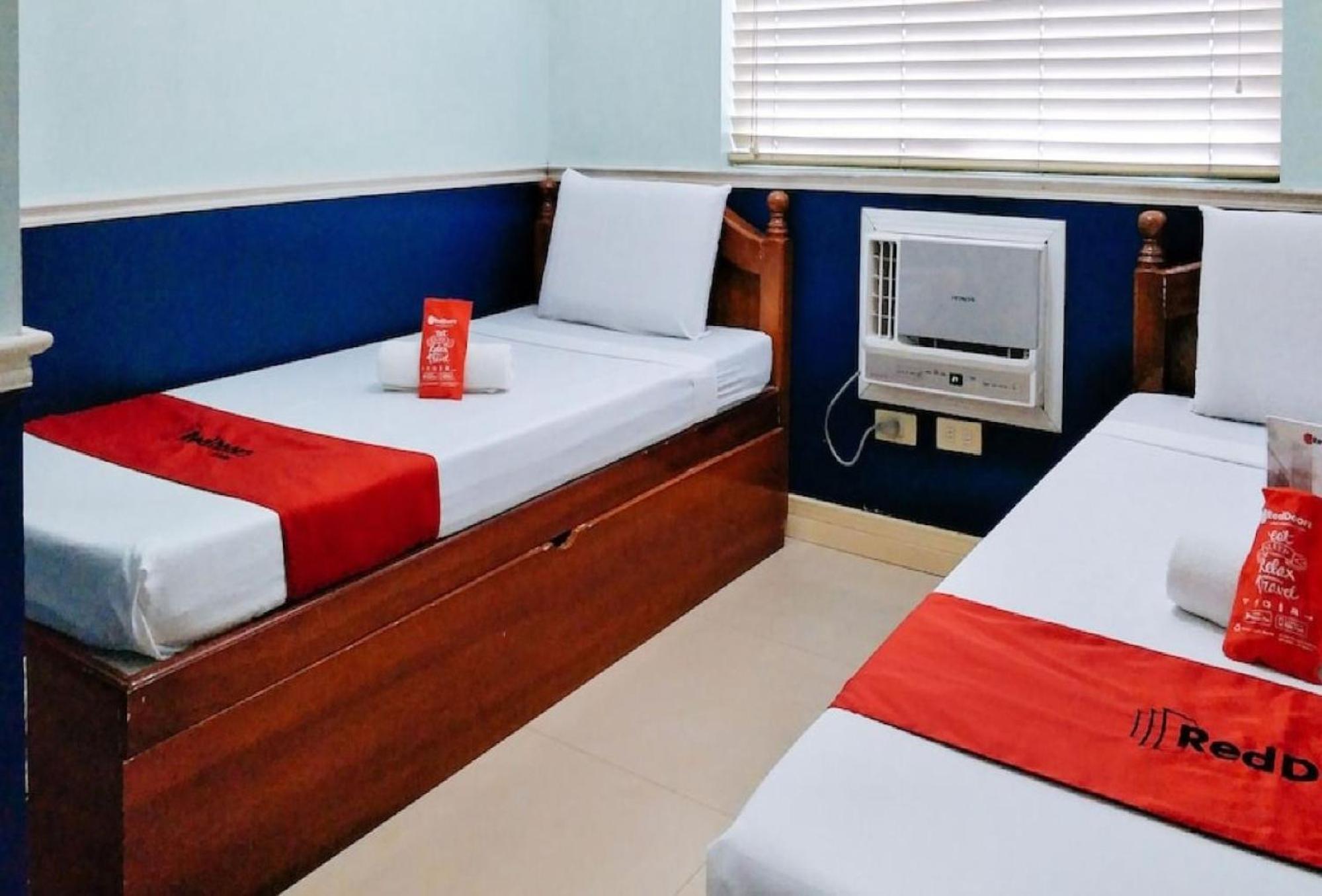 Hotel Reddoorz @ Bonifacio St Cebu Exteriér fotografie